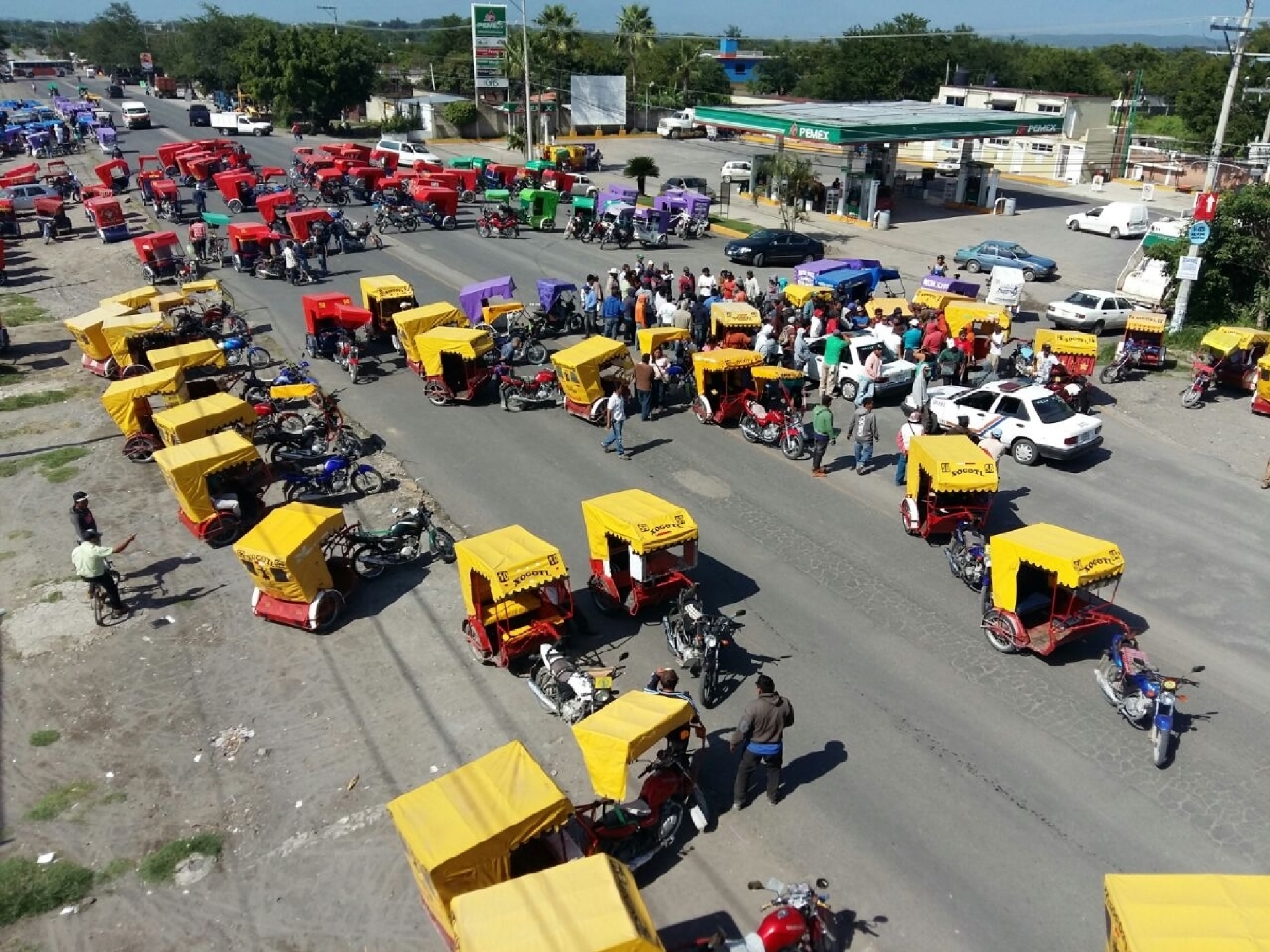 Regularán a mototaxis