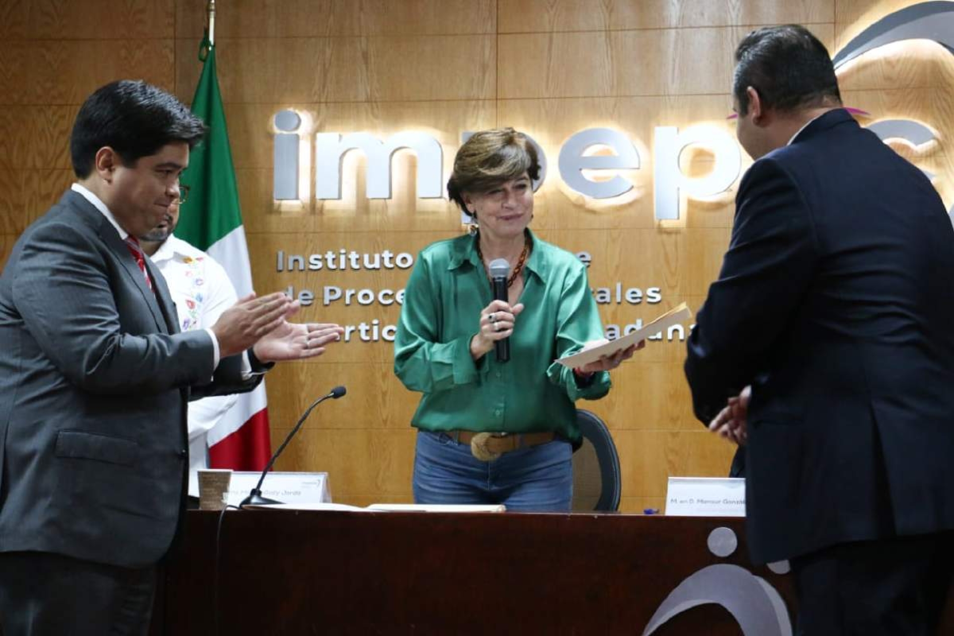 El efecto dominó o 'del plato a la boca...'