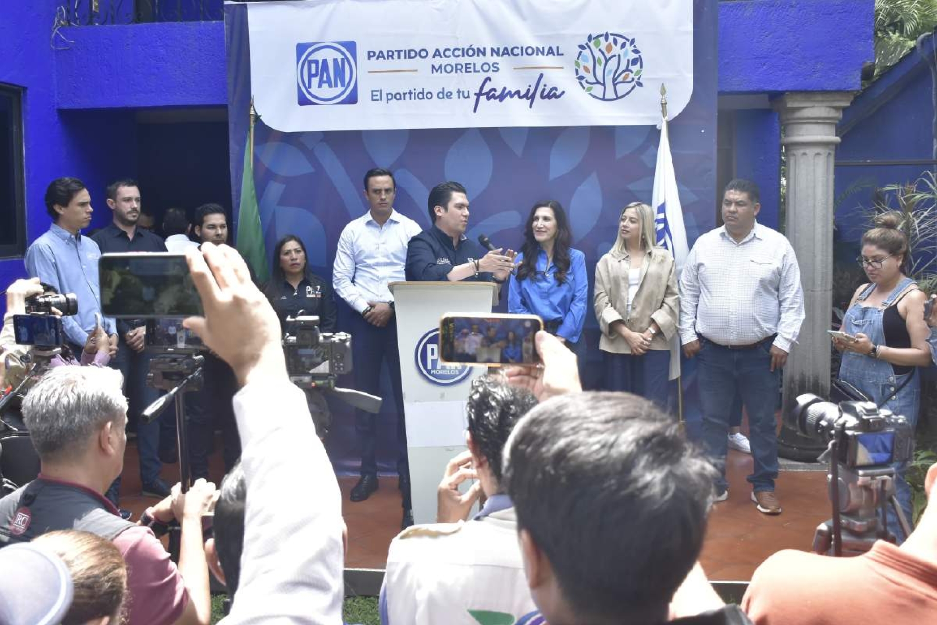 Defiende el PAN a IMIPE e Instituto de la Mujer