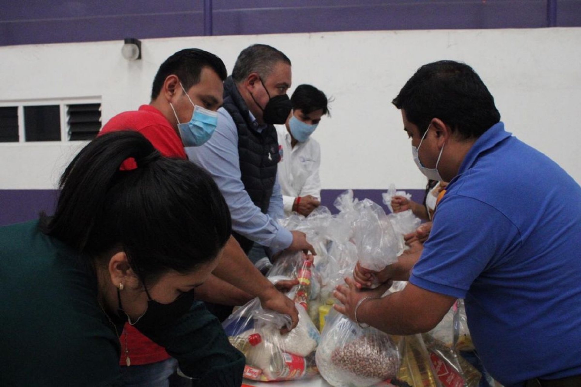 Inicia Sedeso entrega de despensas del programa "Levantemos Morelos"