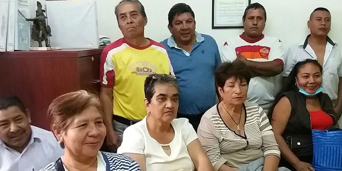 Denuncian jubilados de Puente de Ixtla que no les han pagado completo el aguinaldo