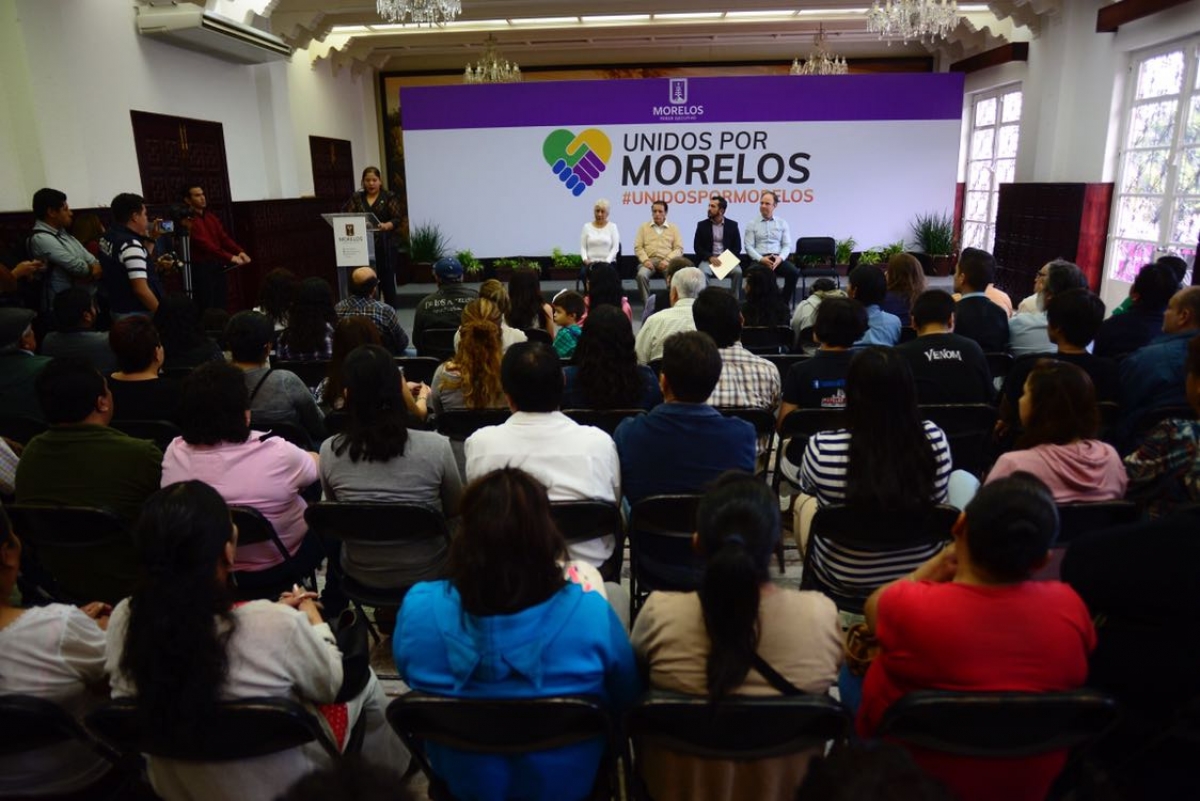 Al momento: Realizan entrega de apoyos a trabajadores de comercios del centro histórico