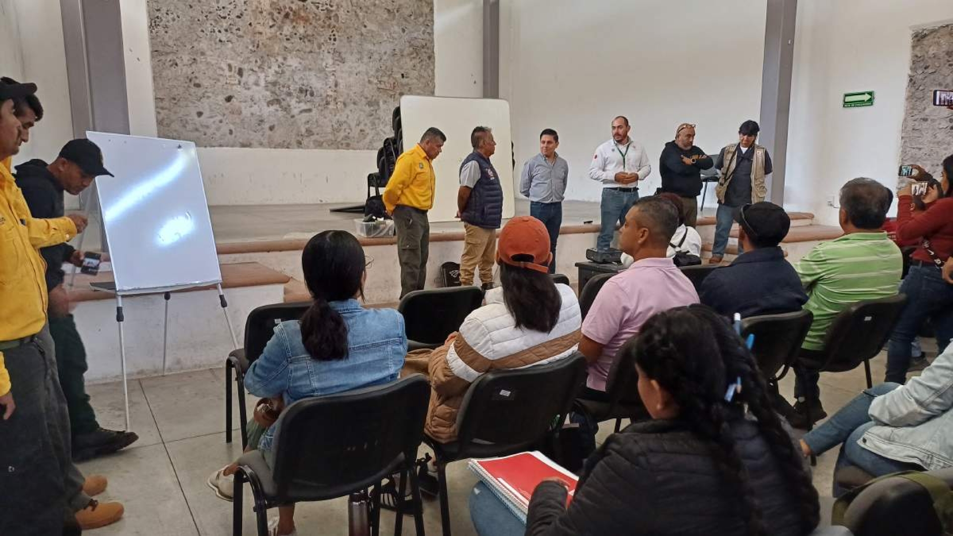 Imparten curso de prevención y combate de incendios forestales