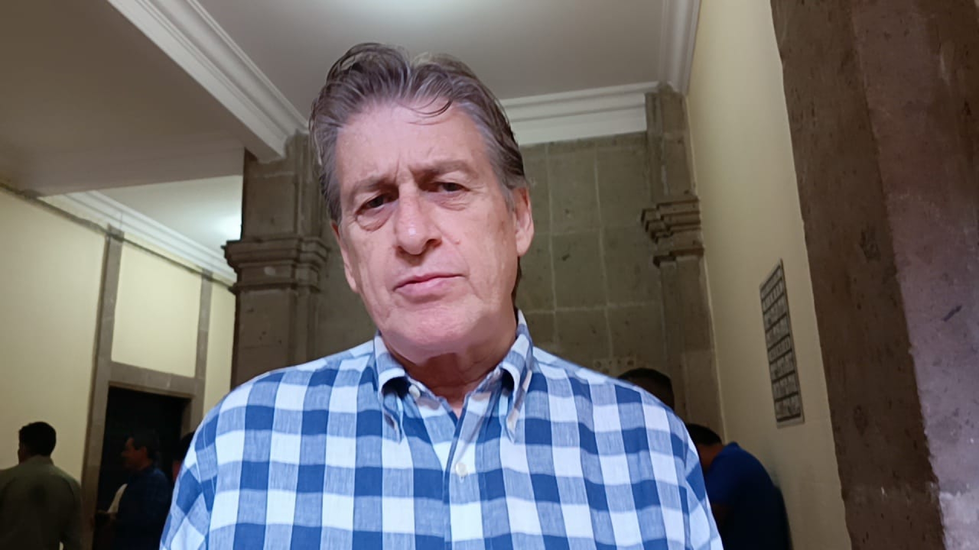 Alerta Desarrollo Económico capitalino de 'coyotes' en el trámite de licencias de funcionamiento