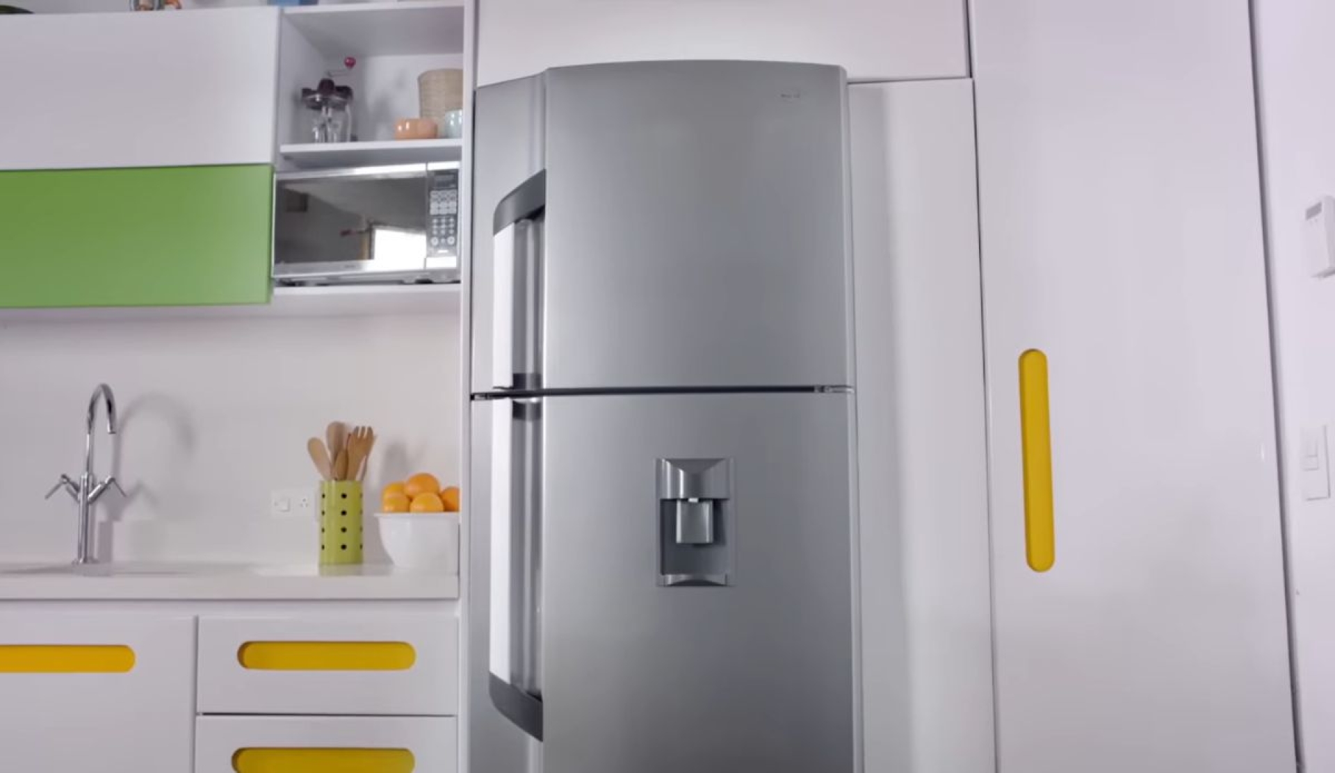 Cómo ubicar el refrigerador para reducir el consumo de electricidad en casa