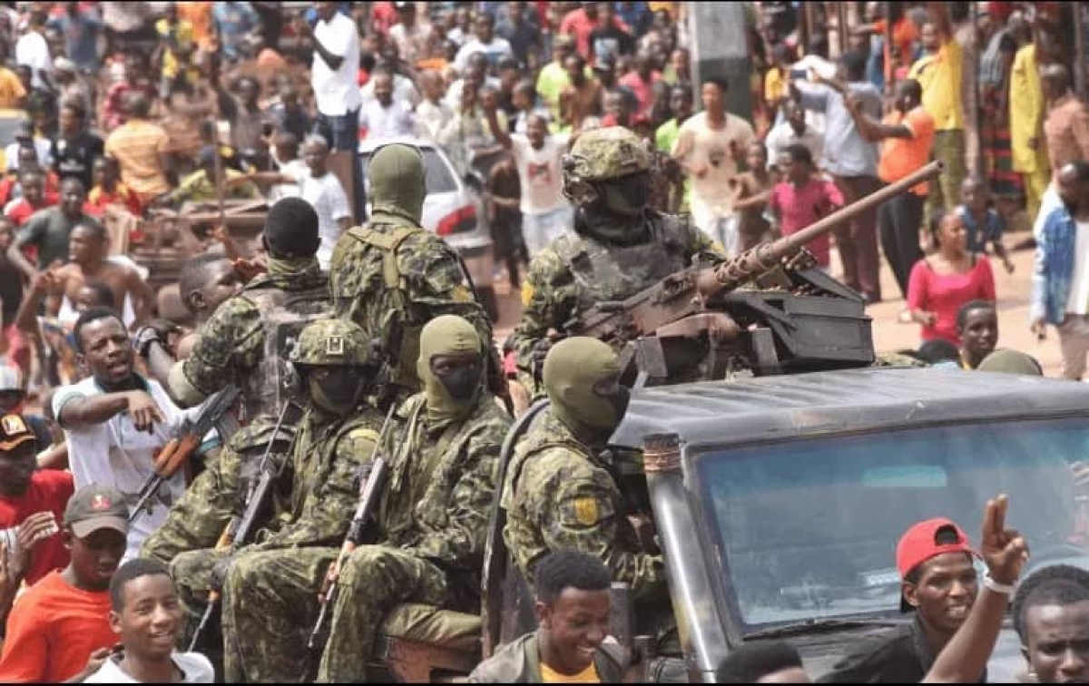 Militares realizan golpe de Estado en Guinea