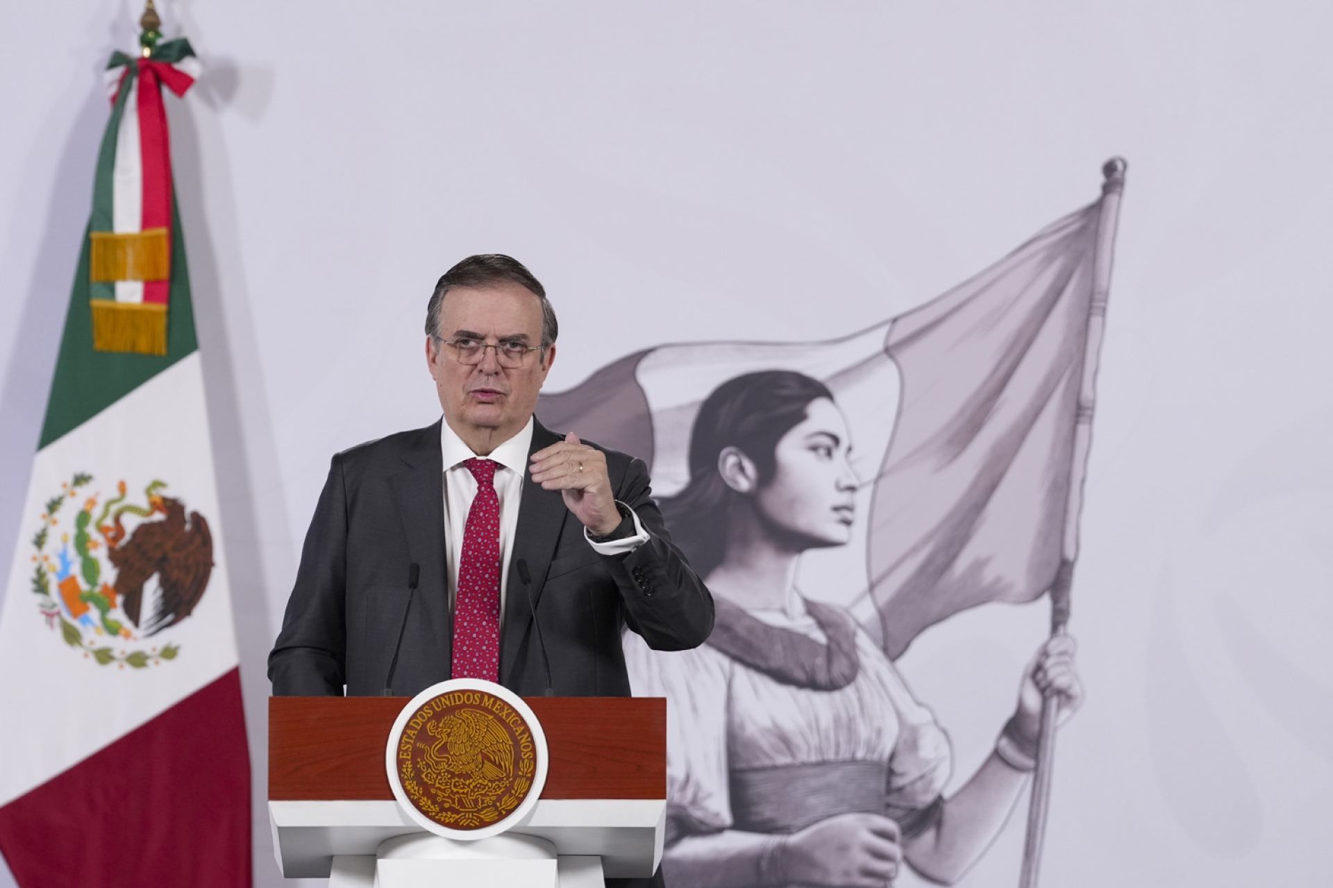 Ebrard confirma avances en revisión del T-MEC