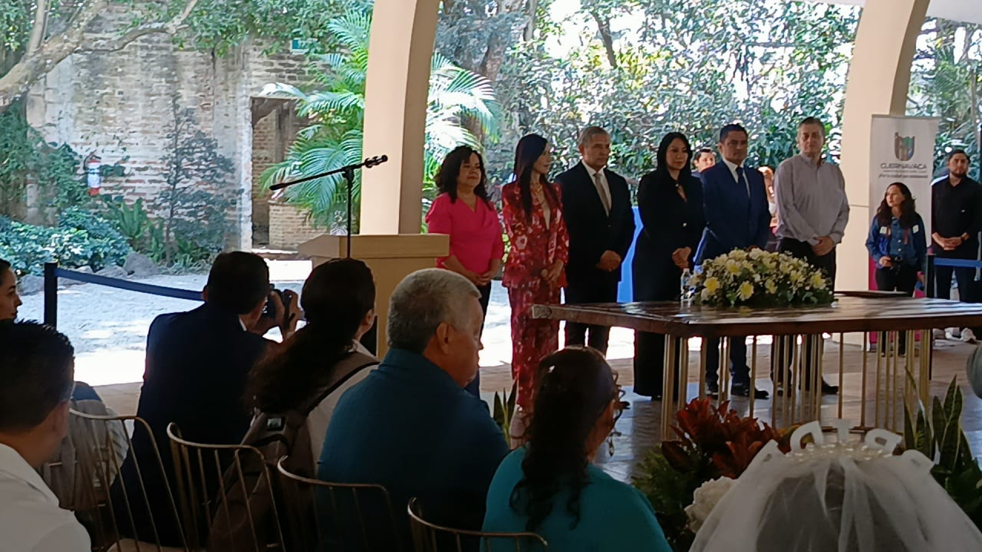 141 parejas contrajeron matrimonio en la campaña 'Sí, acepto' del DIF Cuernavaca
