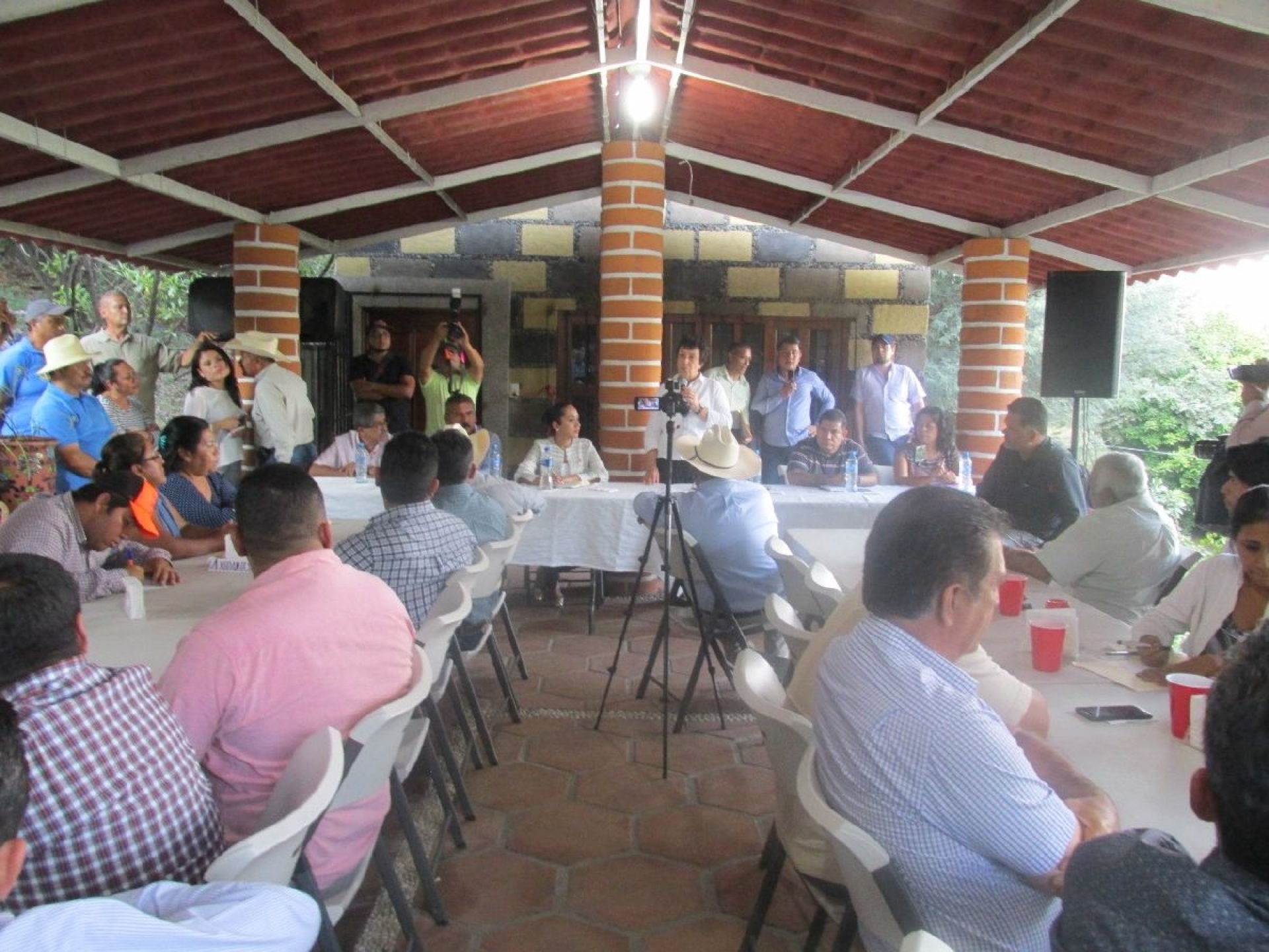 Buscan predio para la universidad que prometió AMLO en Tlaltizapán