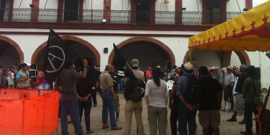 La Red Regional Contra la Represión de la zona sur se manifiesta en rechazo del Mando Único