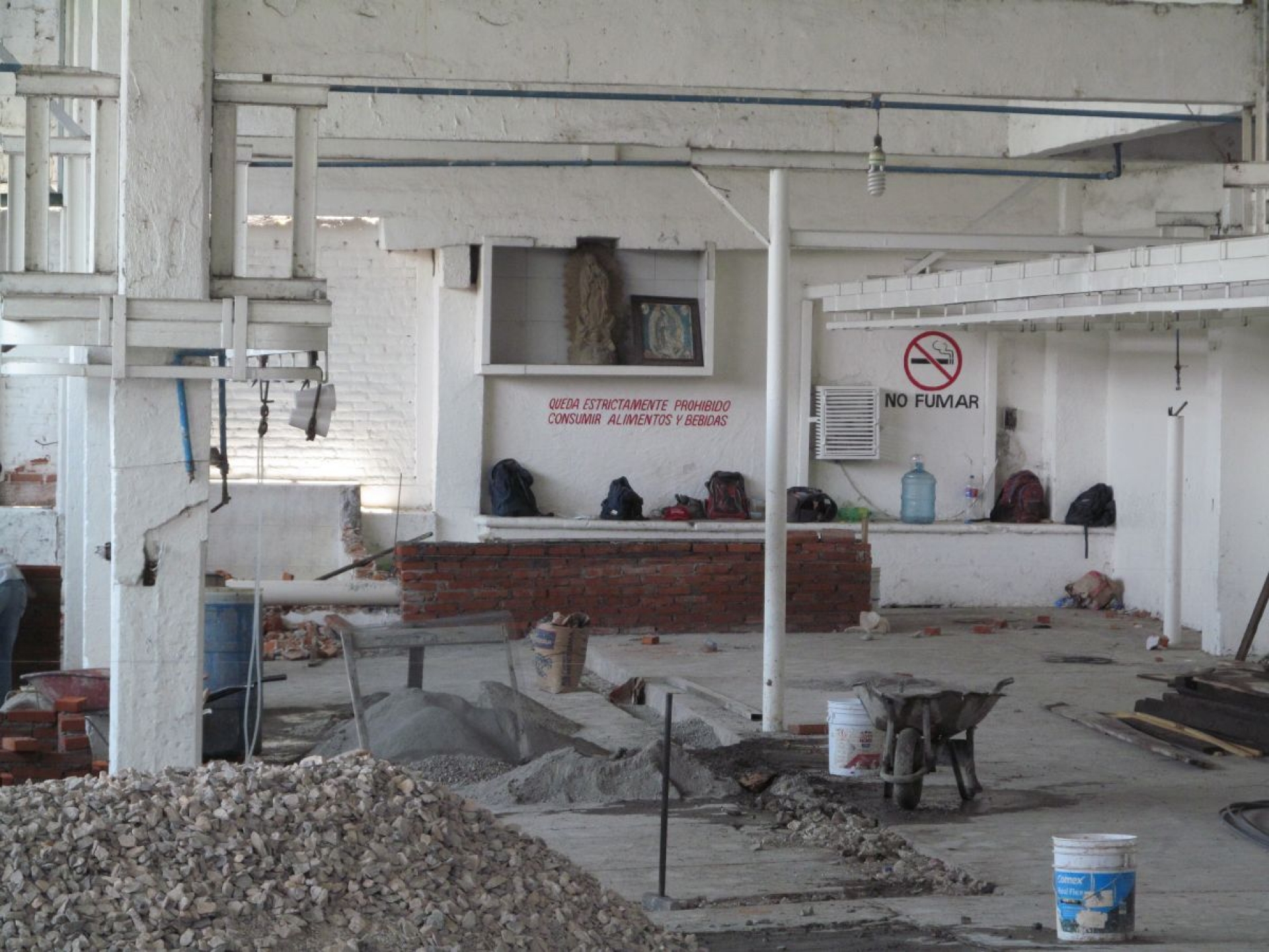 A un año del cierre, inicia reparación del rastro de Zacatepec