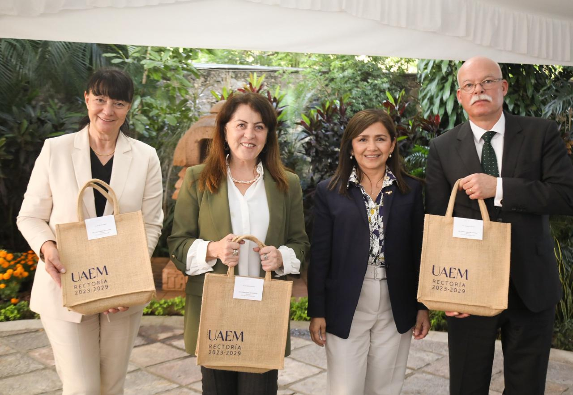 Reconoce embajador de Alemania calidad de productos del campo morelense