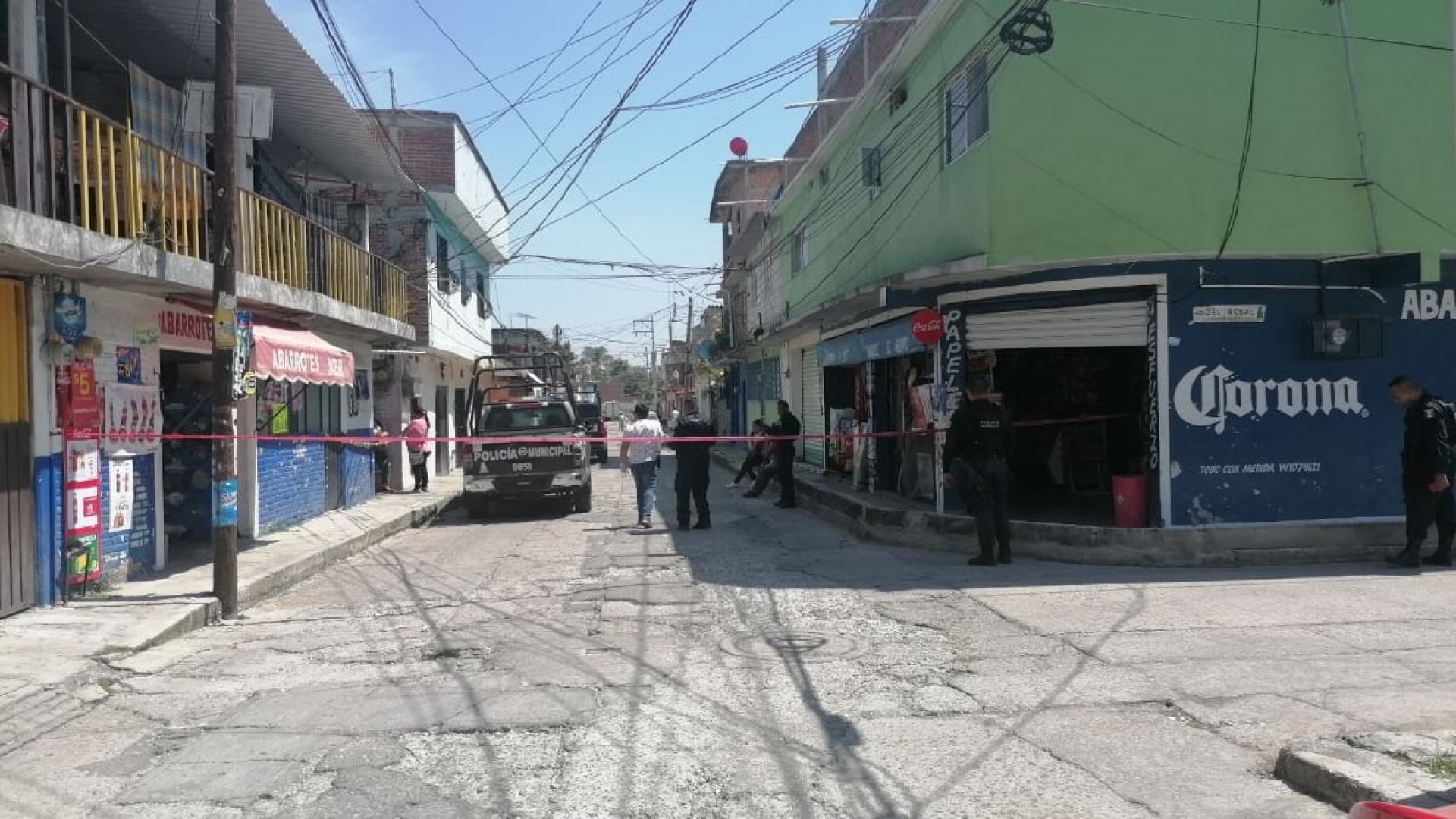 Frente a su familia, matan a un panadero en Tejalpa
