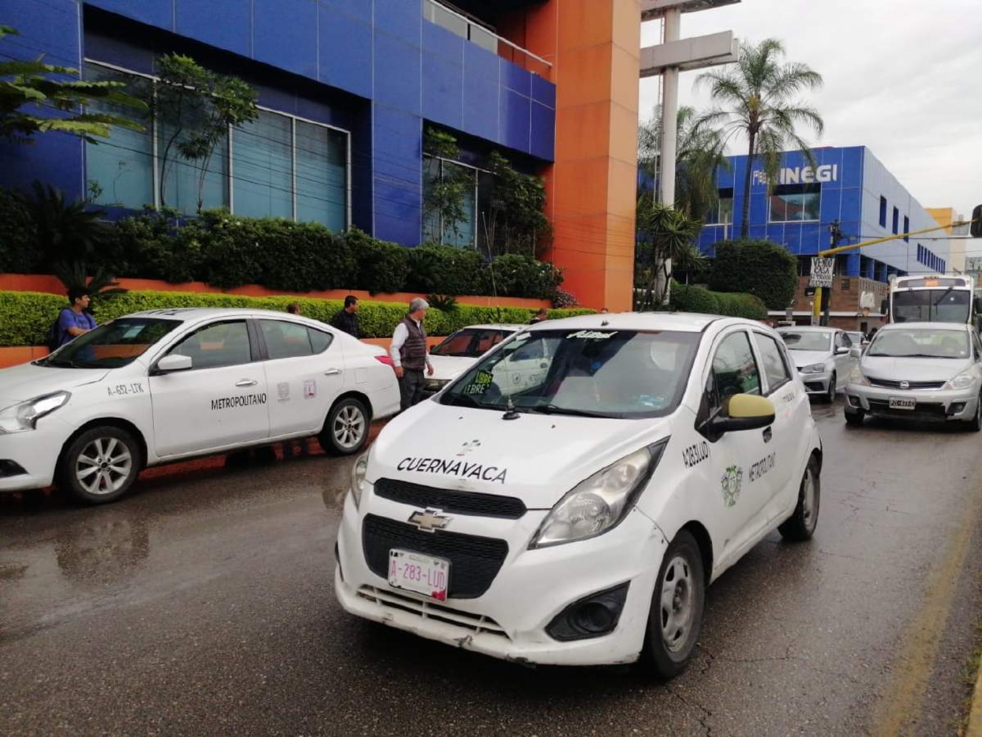 Taxistas buscan recursos para videovigilancia