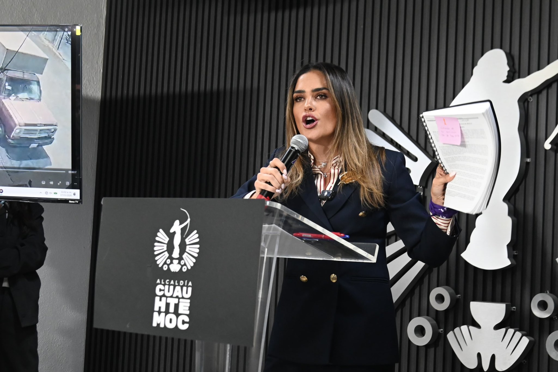 Gobierno capitalino y alcaldía se responsabilizan por derrumbe de edificio