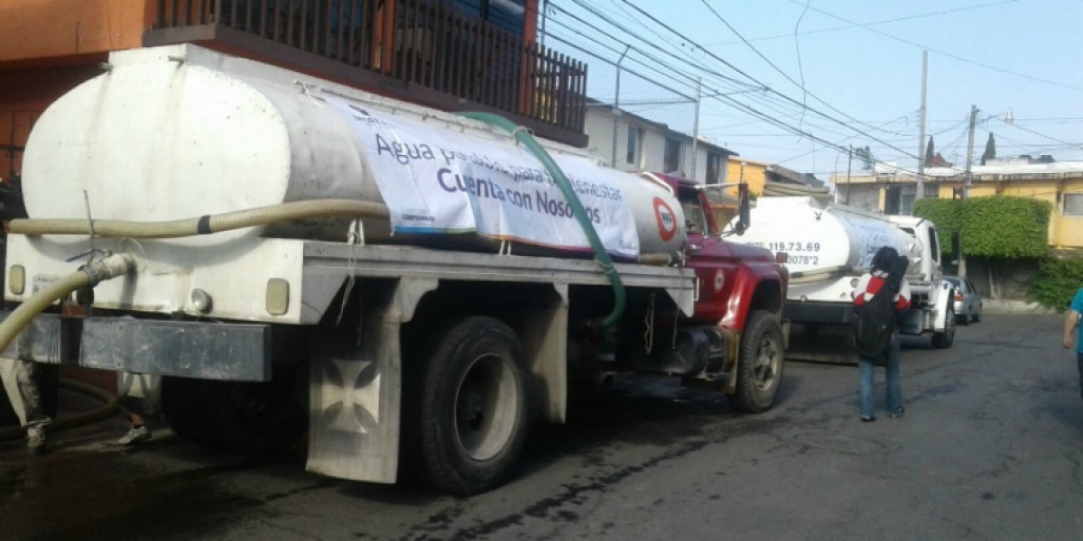 Continúa programa de dotación de agua en colonias de Cuernavaca, por parte de Ceagua