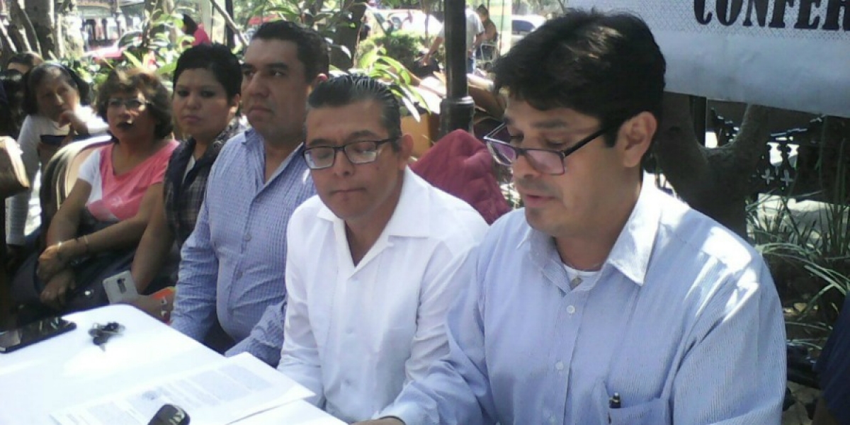 Continúa conflicto entre burócratas