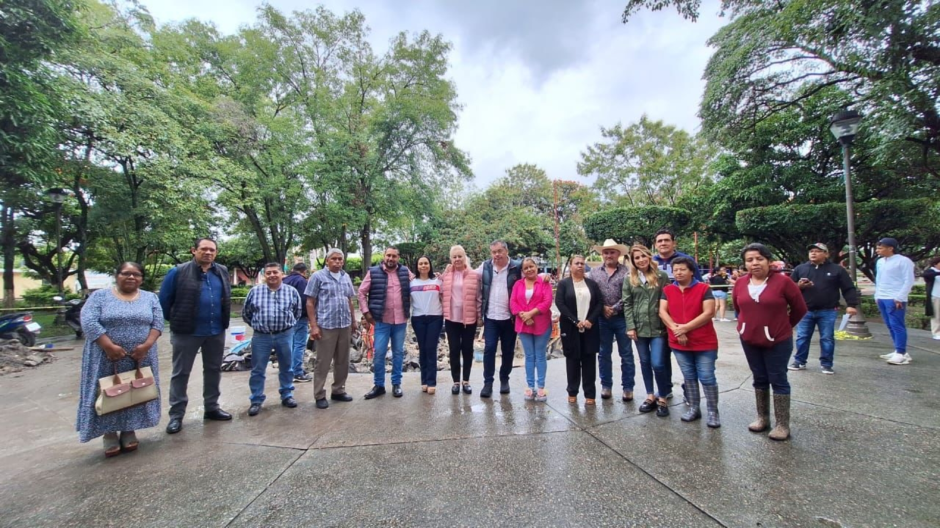 Supervisa alcalde Rafael Reyes mejoramiento de espacios públicos en Jiutepec