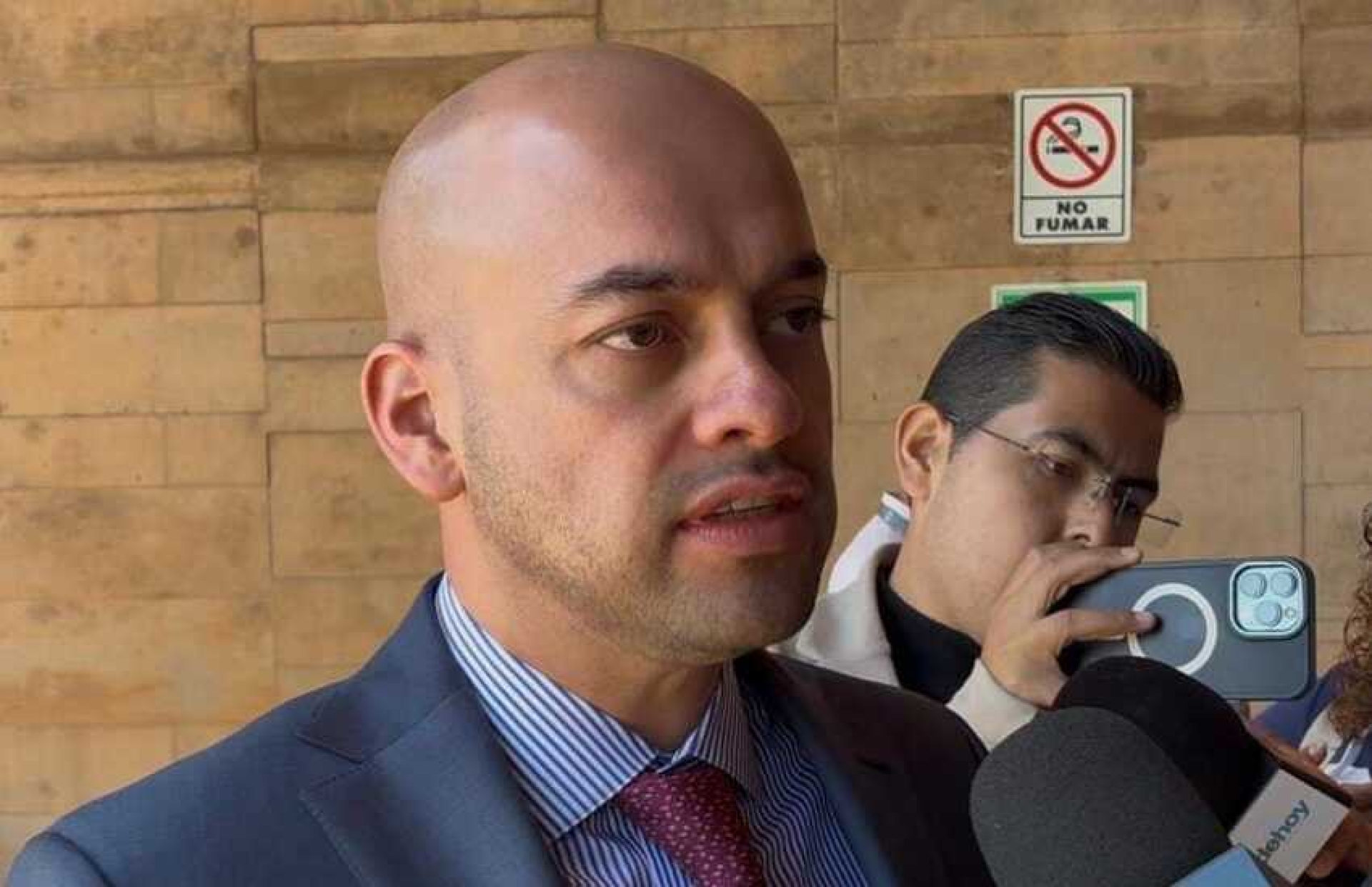Valoraría CEARV viabilidad de apoyo a propietarios del par de vehículos incendiados el domingo