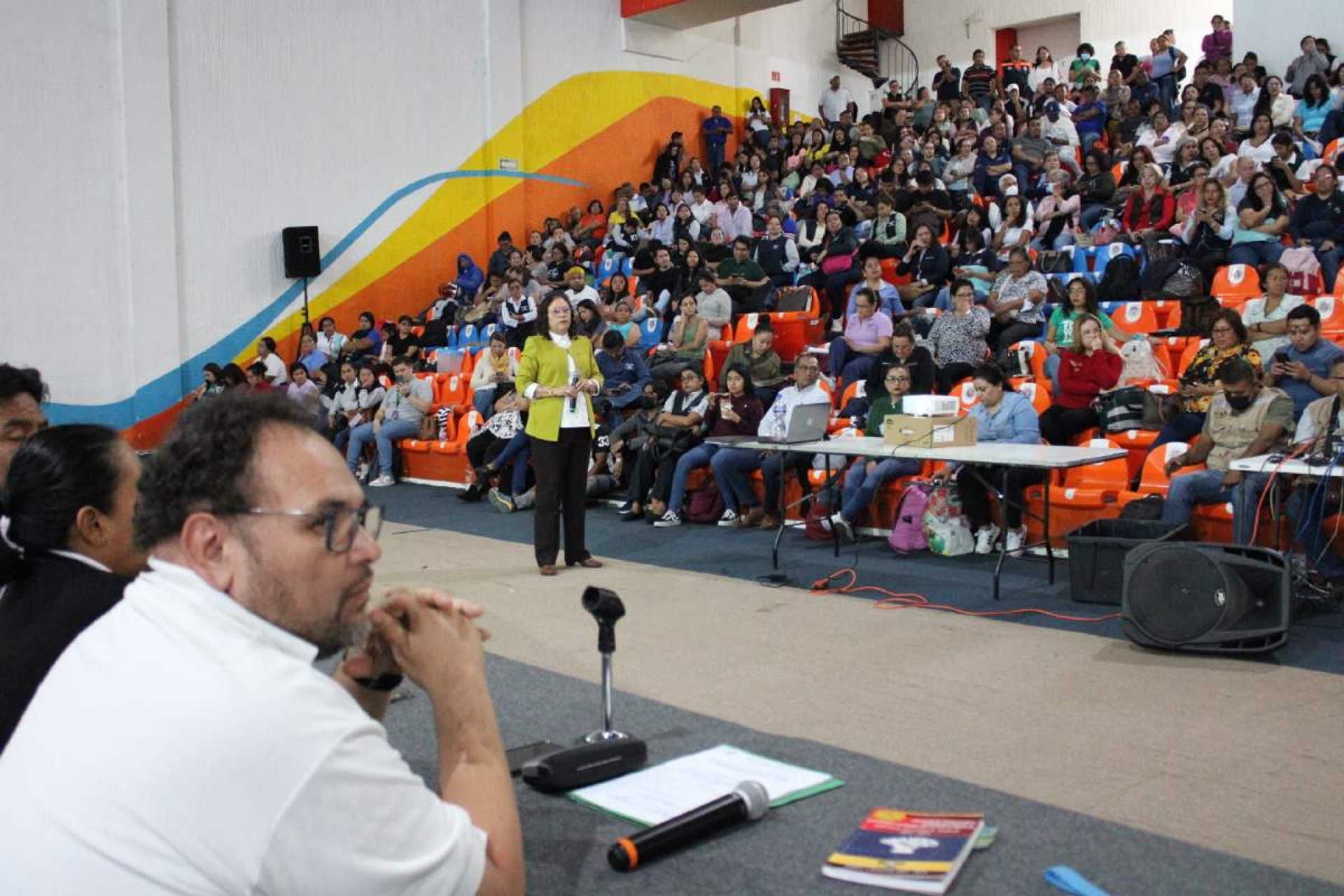 Inician comparecencias de aspirantes a rectoría