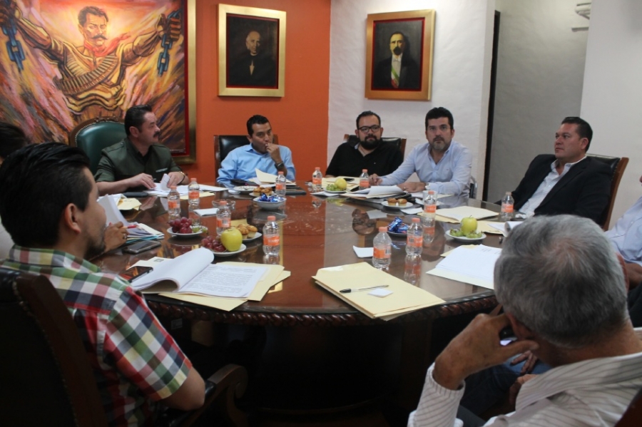 Postergan una semana más la resolución de juicio político contra Graco
