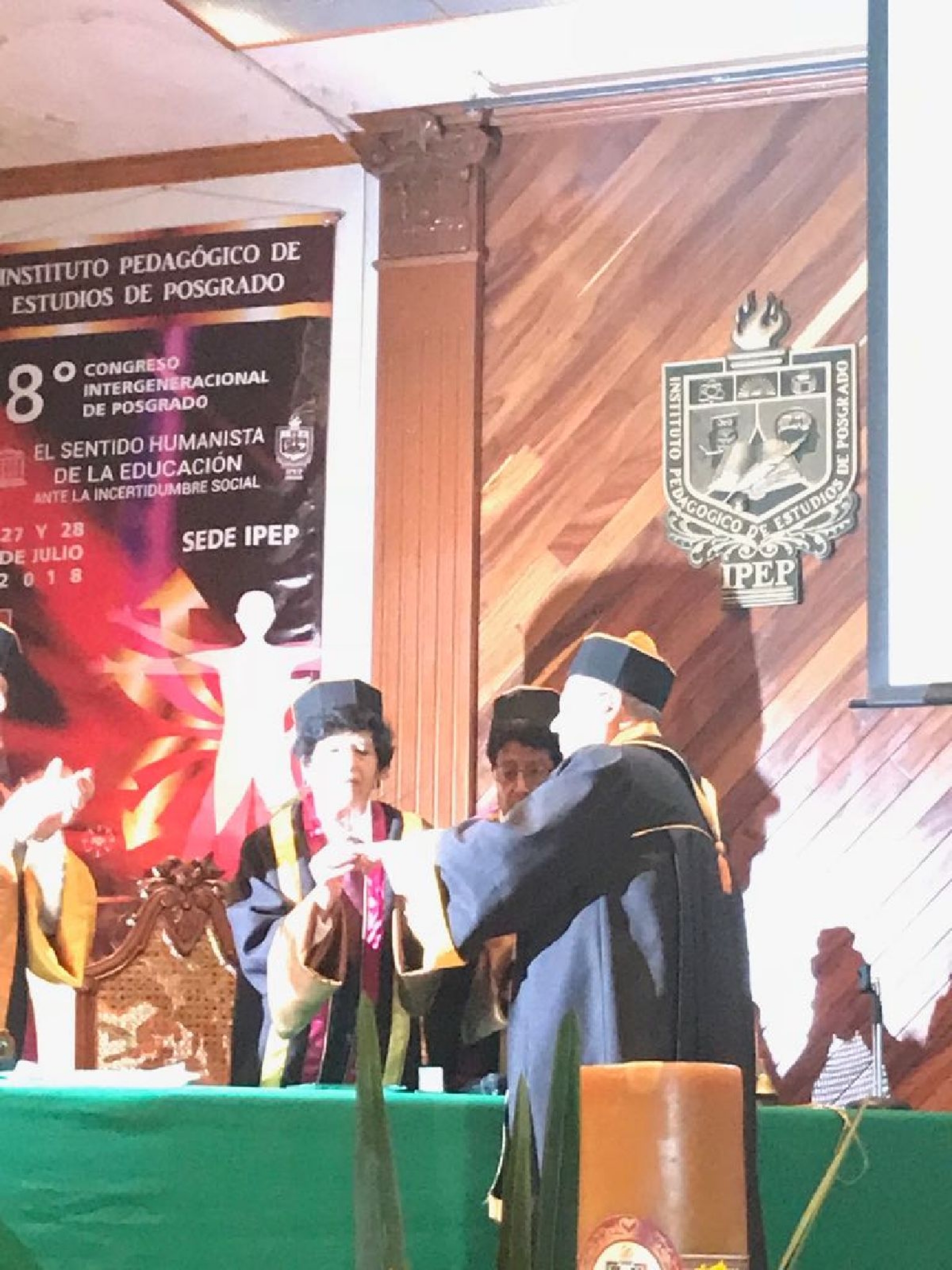 Doctorado honoris causa a encargado de inclusión educativa de la UAEM