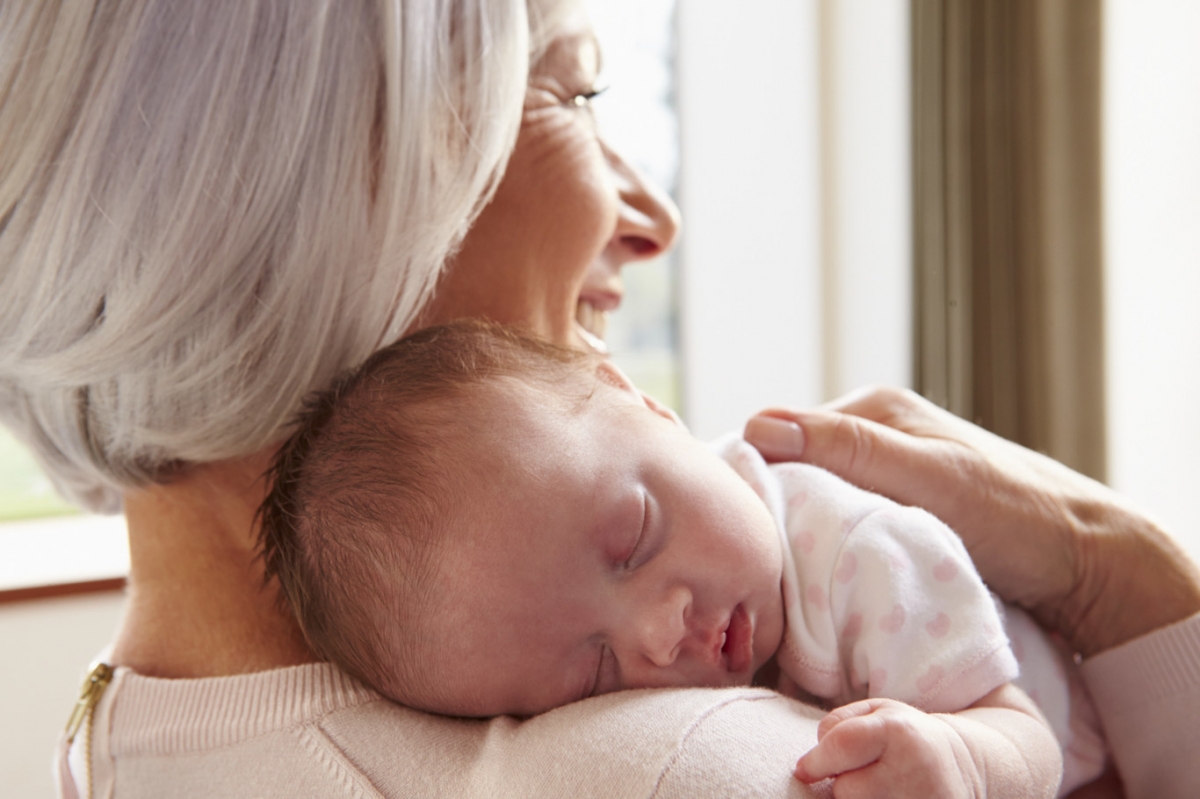 Suecia pagará un sueldo a las abuelas que cuiden de sus nietos en días laborales