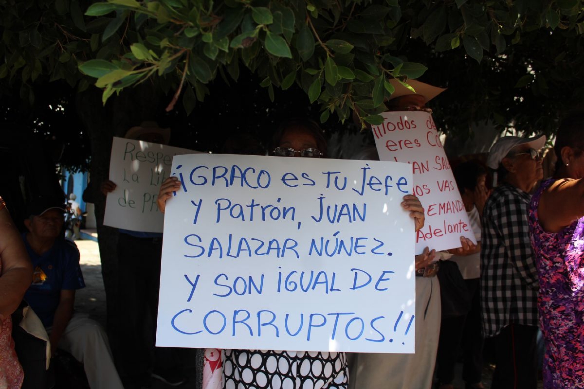 Realizan protesta contra fiscal anticorrupción
