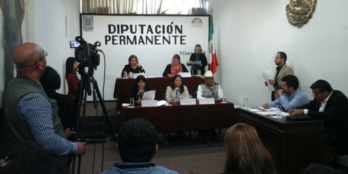 Sesiona Diputación Permanente; exhortan a dar marcha atrás al alza en gasolinas