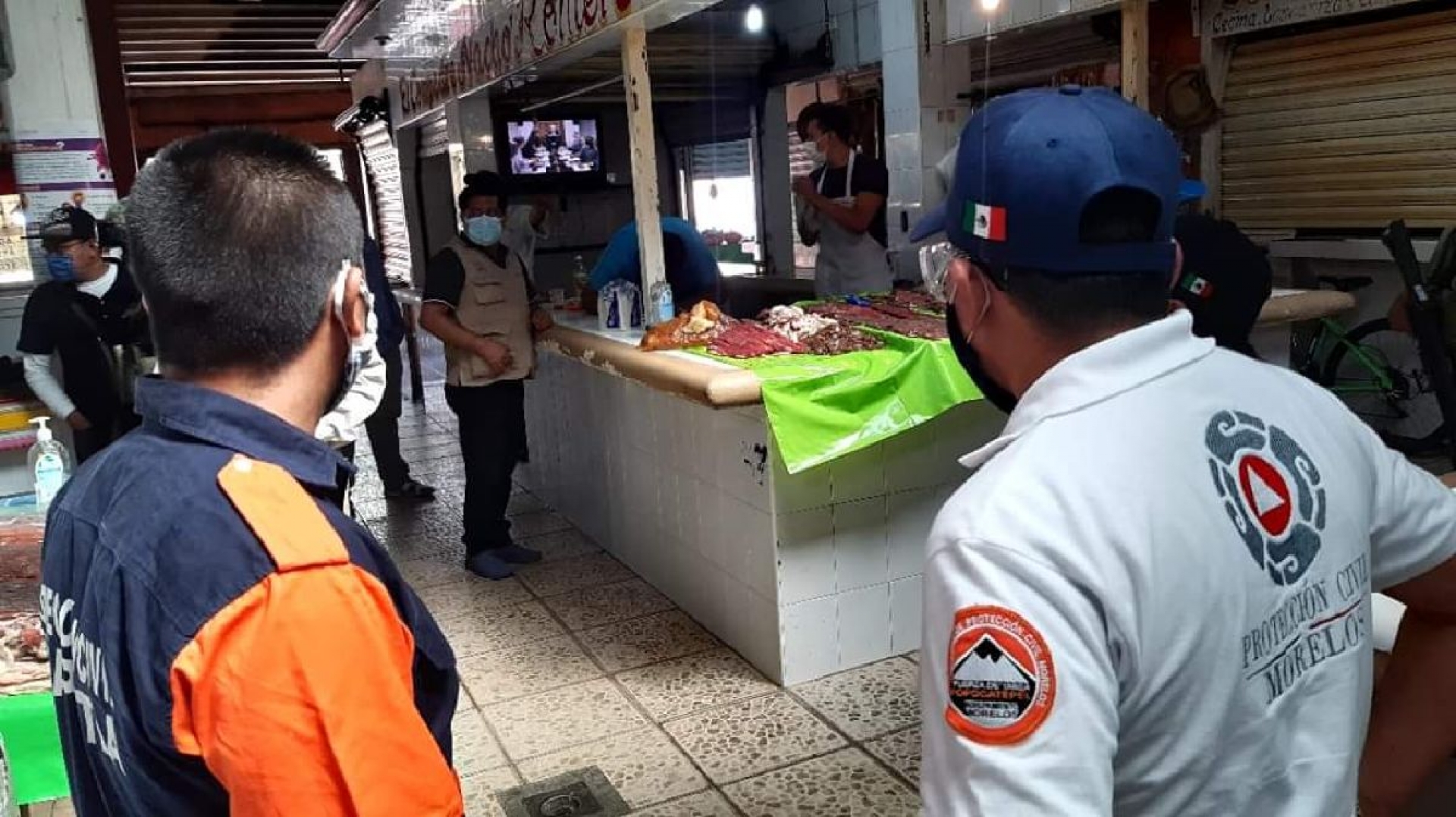 Verifican medidas sanitarias en mercados en Yecapixtla