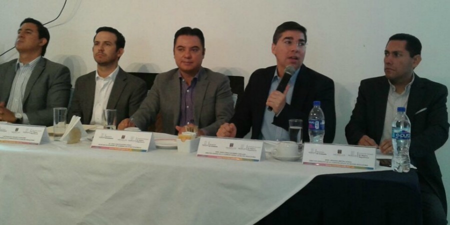 Buscan disminuir número de trámites y hacer más eficente la labor de unidades de apertura de empresas