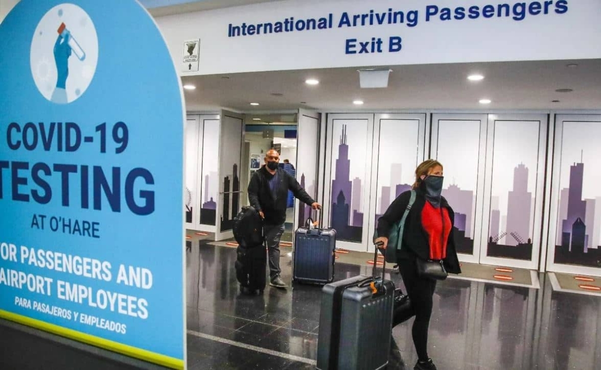 Reino Unido prohibirá vuelos desde países de África por nueva variante