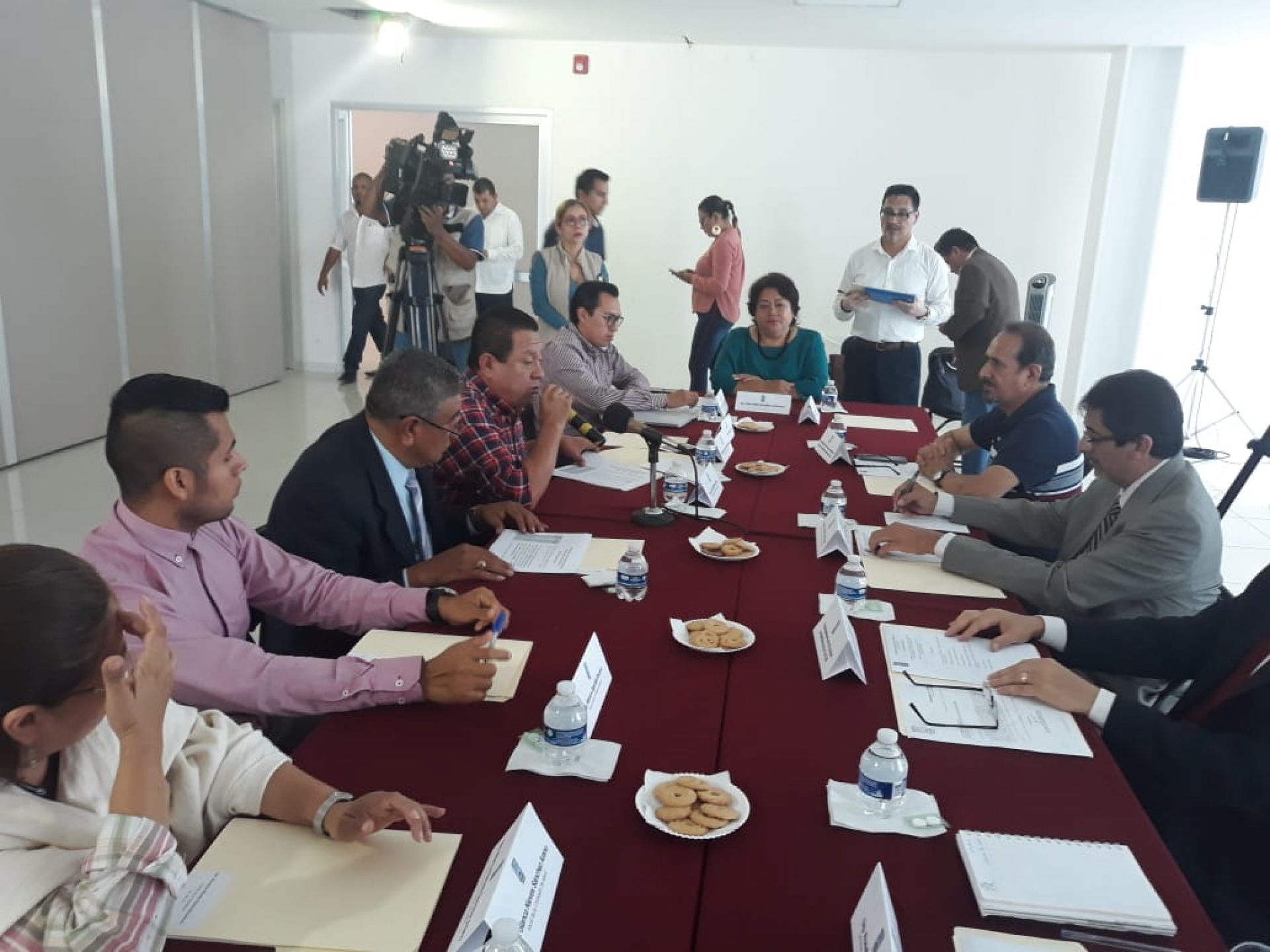 Instalan comité de selección para otorgar reconocimiento al Mérito Médico