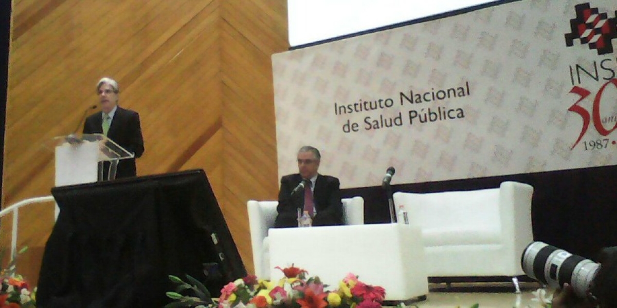 Conmemoran el 30 aniversario del Instituto Nacional de Salud Pública