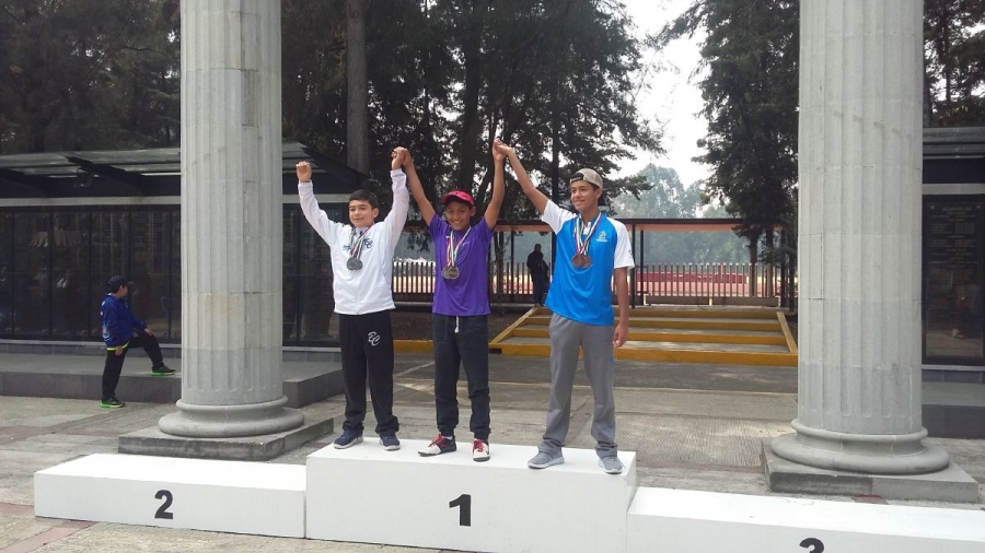 Lot Méndez brilla en nacional de tiro con arco