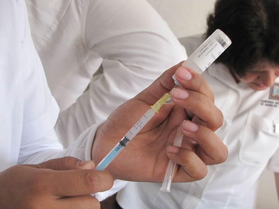 También faltan vacunas Para hepatitis y “triple”