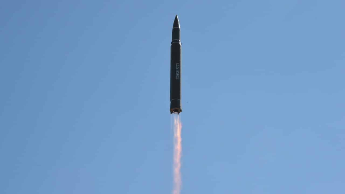 Corea del Norte dispara un proyectil hacia el mar de Japón