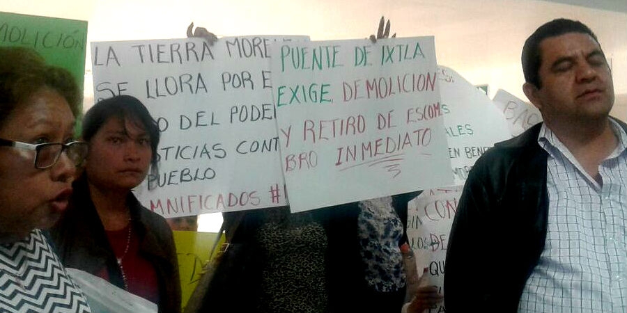 Se manifiestan habitantes de Puente de Ixtla en la Sedatu