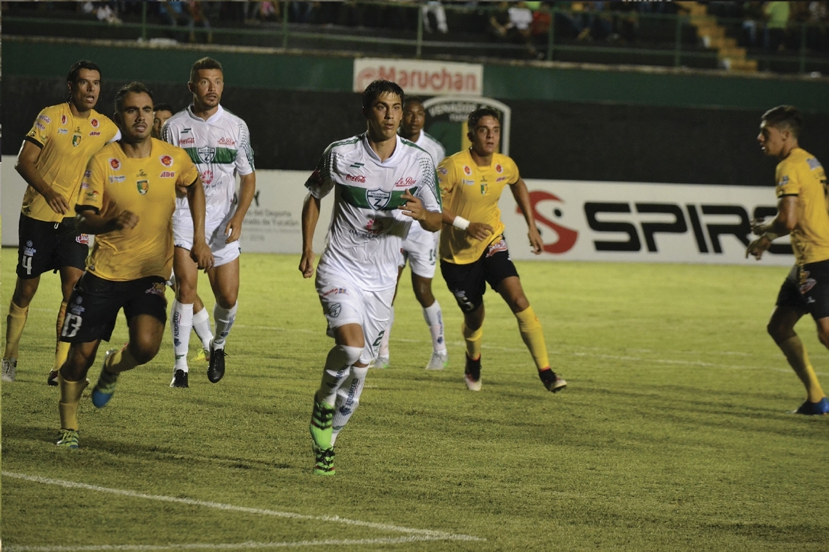 Mineros de Zacatecas domina el Ascenso MX