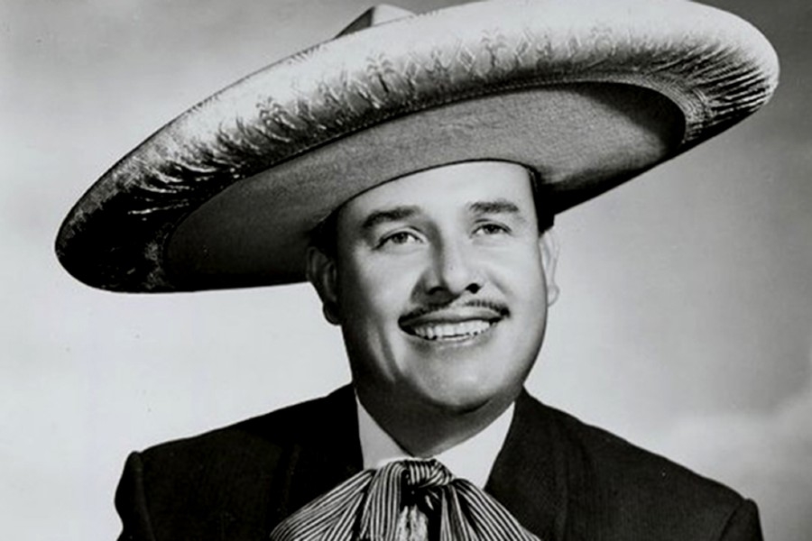 Gerardo Reyes, el canto que no cesa
