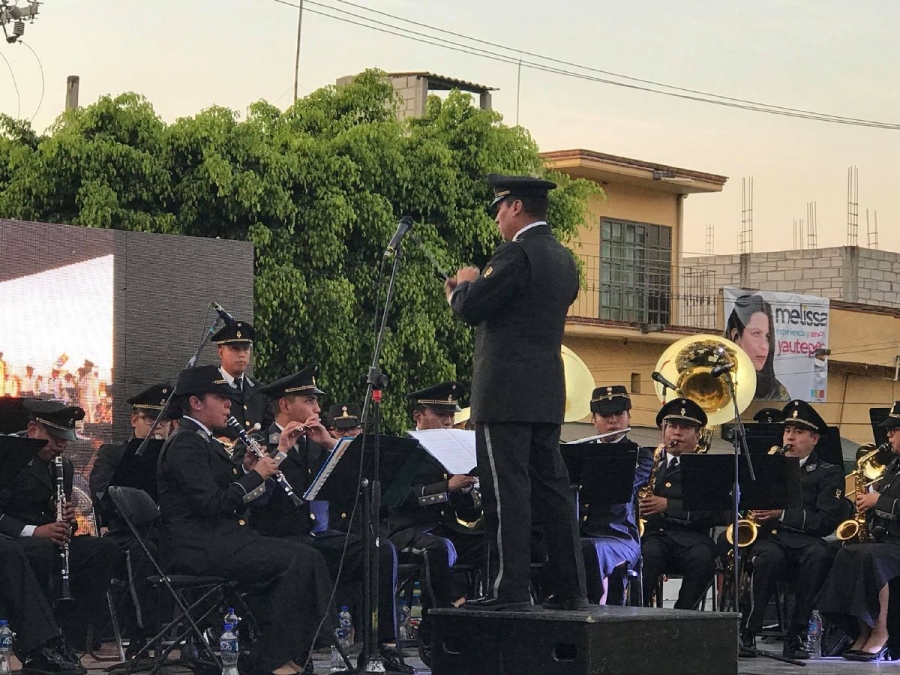 Deleita banda de música militar a Yautepec