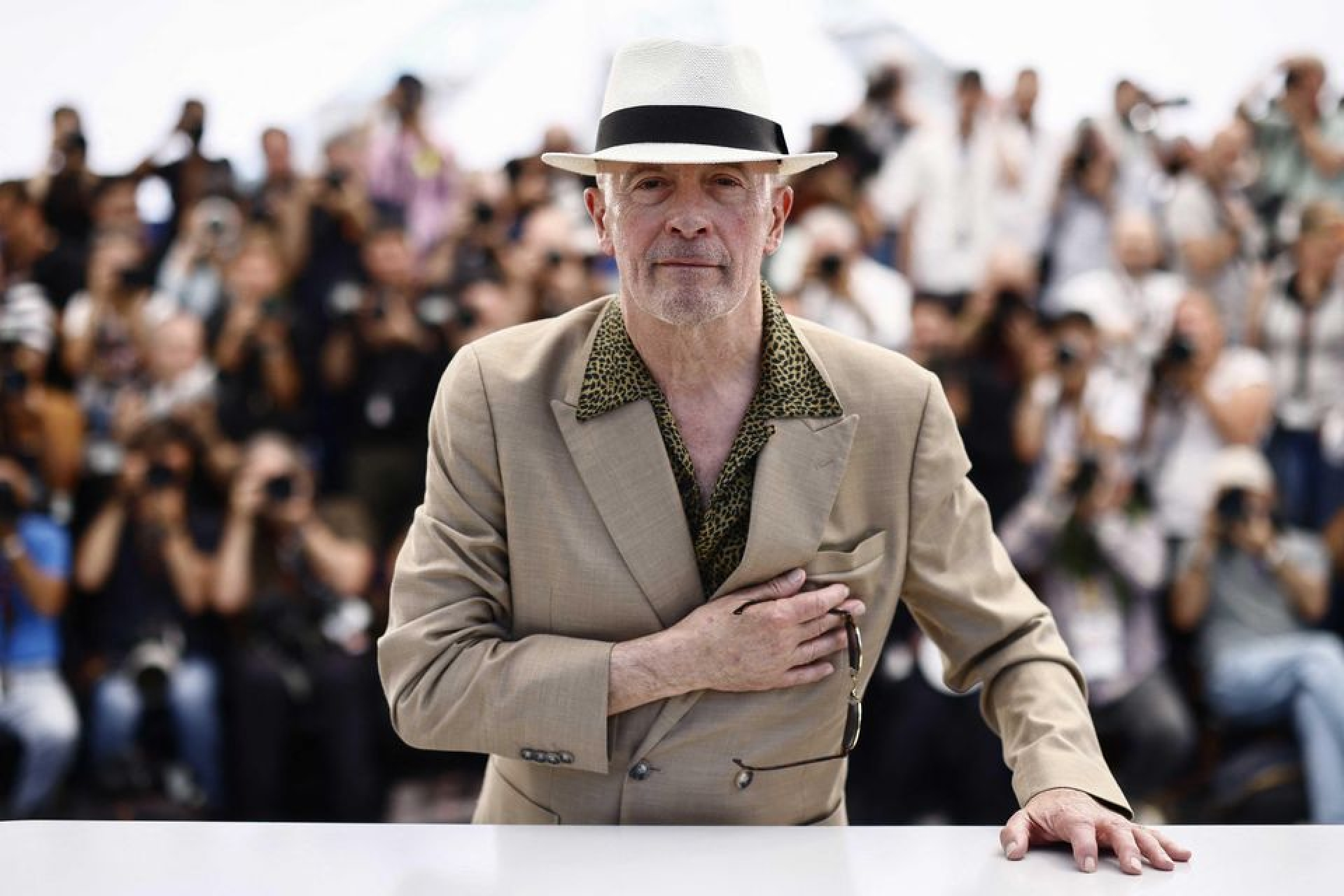 Director de 'Emilia Pérez' pide disculpas