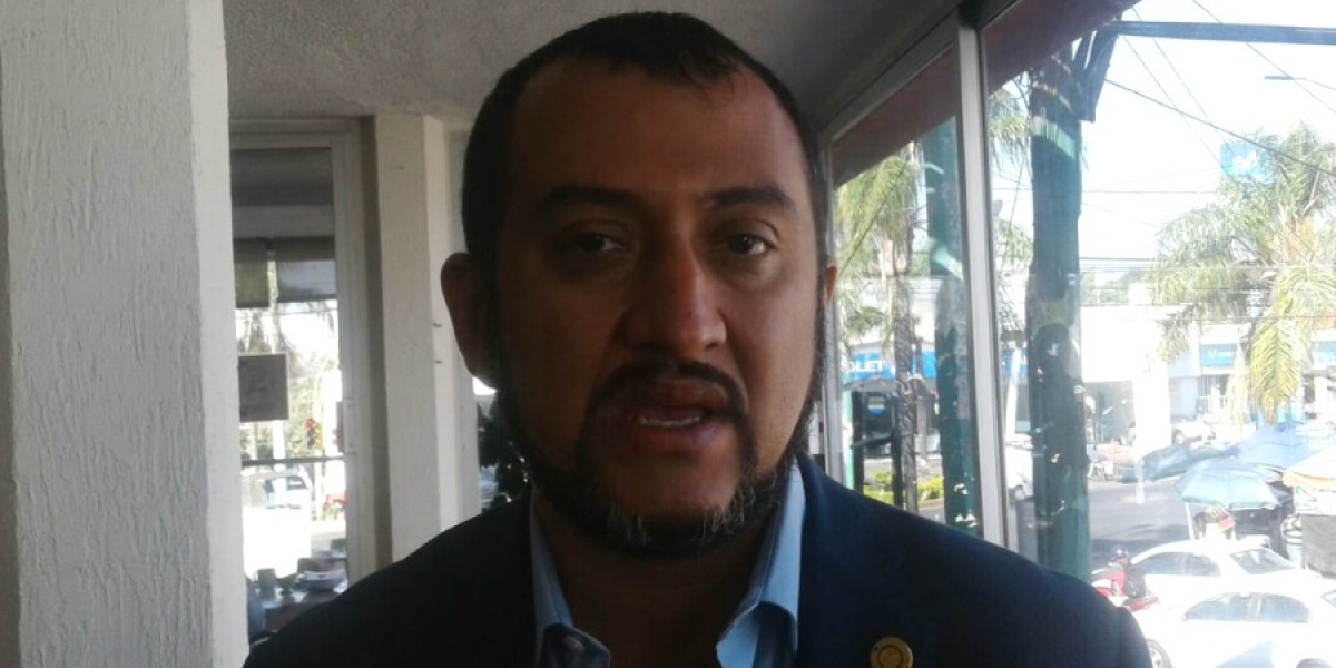 Operativo Mochila sí debe aplicarse en escuelas: Inda Valencia