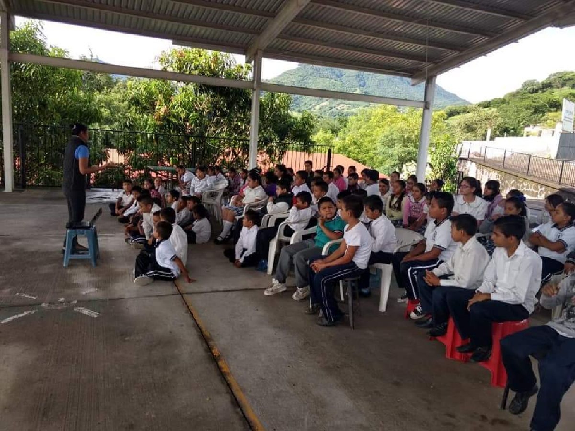 Imparten pláticas sobre abuso sexual infantil en escuelas de Amacuzac