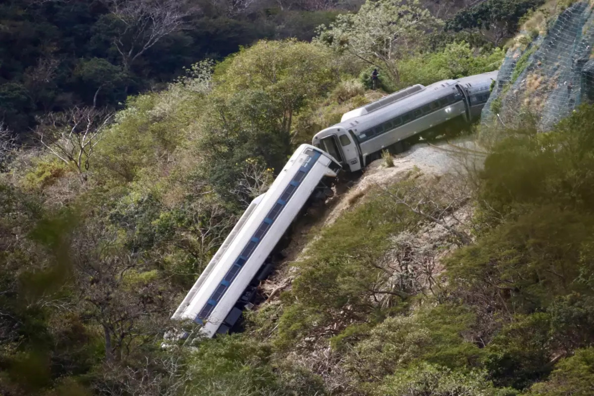 Vinculan a proceso a dos implicados en descarrilamiento del Tren Interoceánico