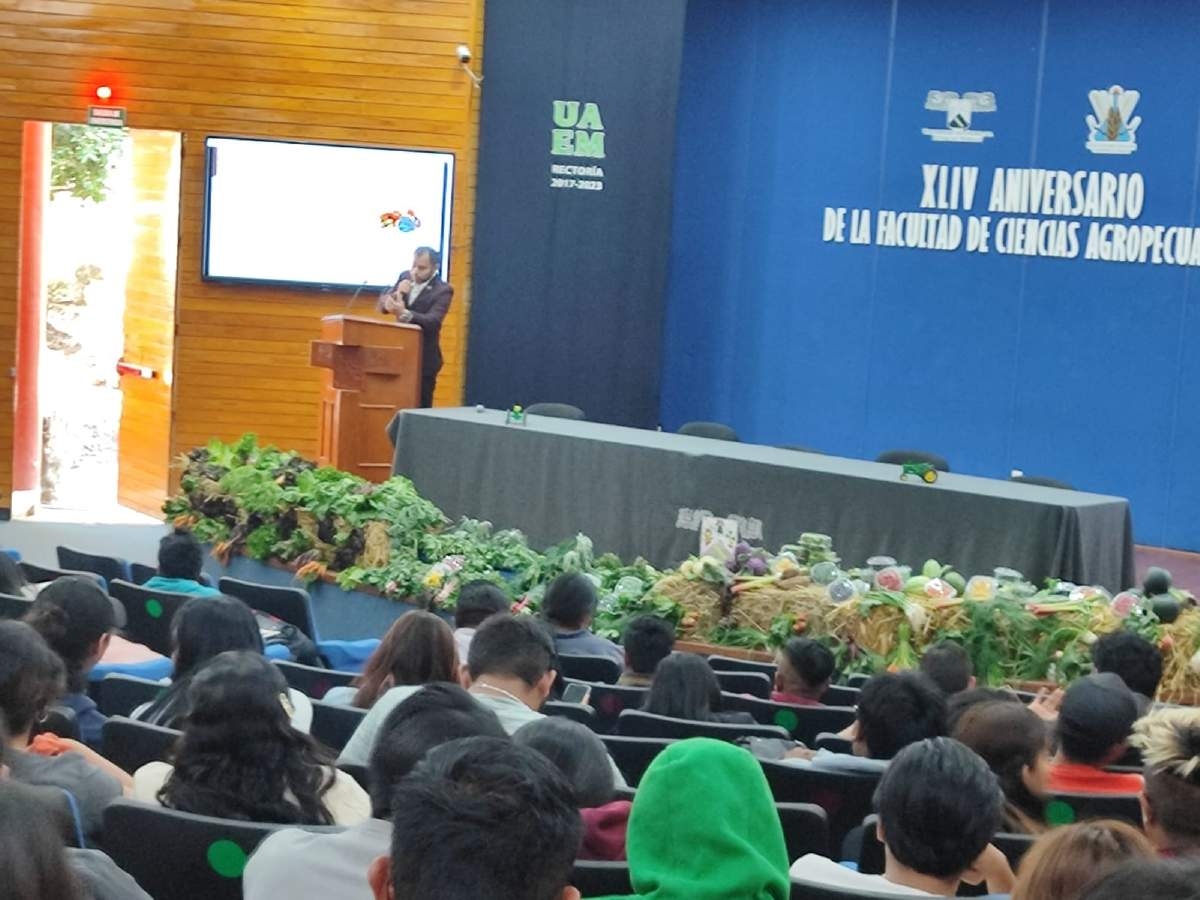 Celebra Facultad de Ciencias Agropecuarias su 44 aniversario