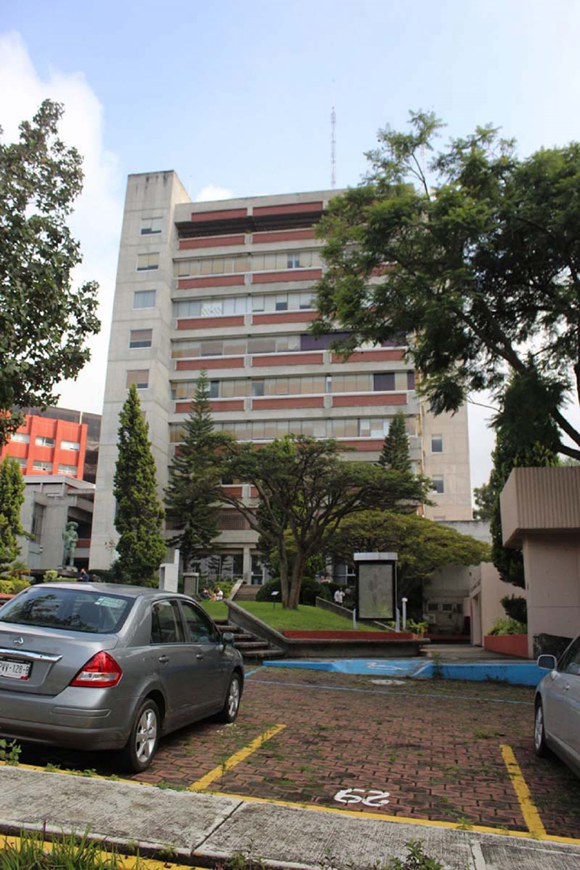 Universidades en ruina necesitan tres mil 500 millones