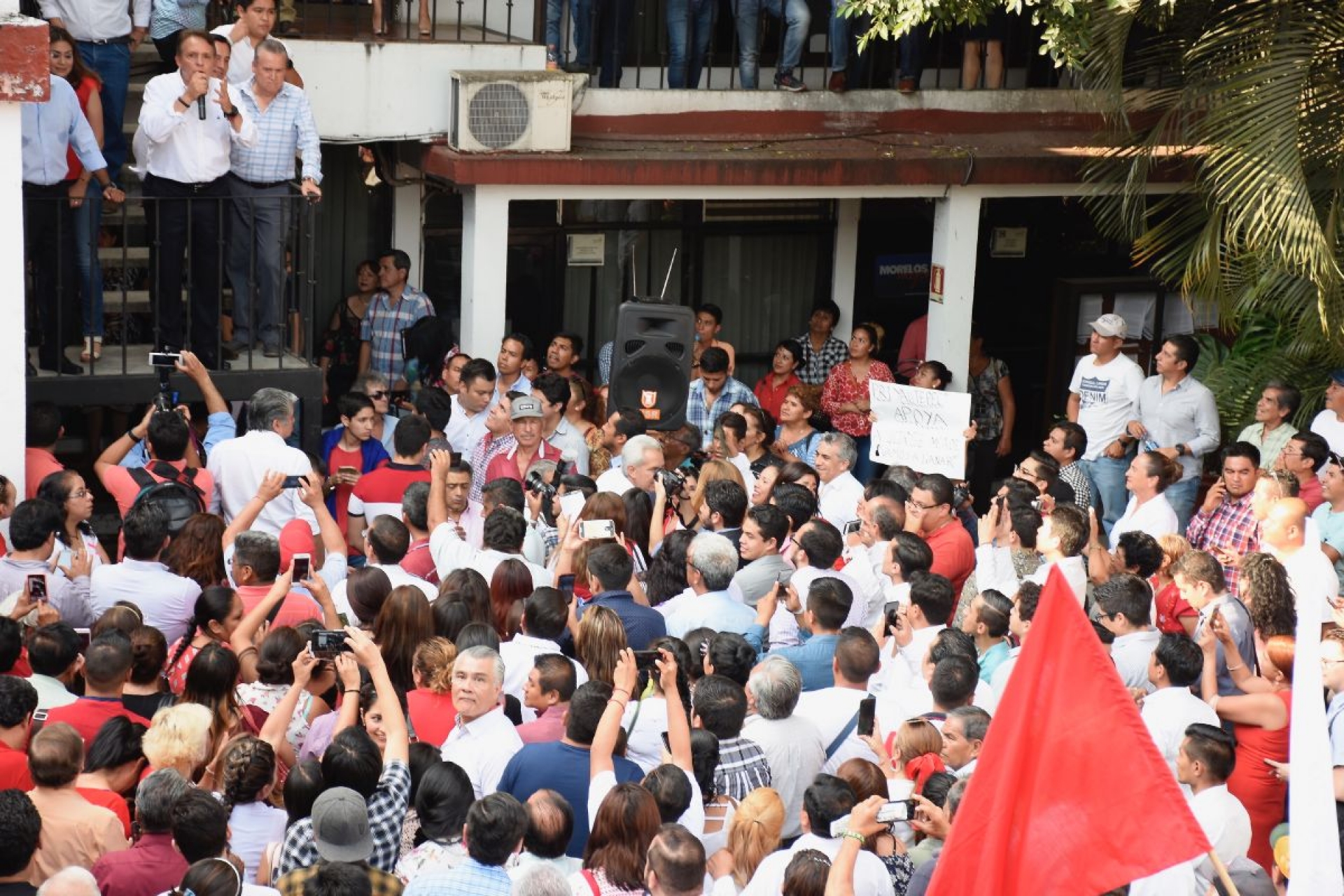 Se registró Jorge Meade como candidato del PRI