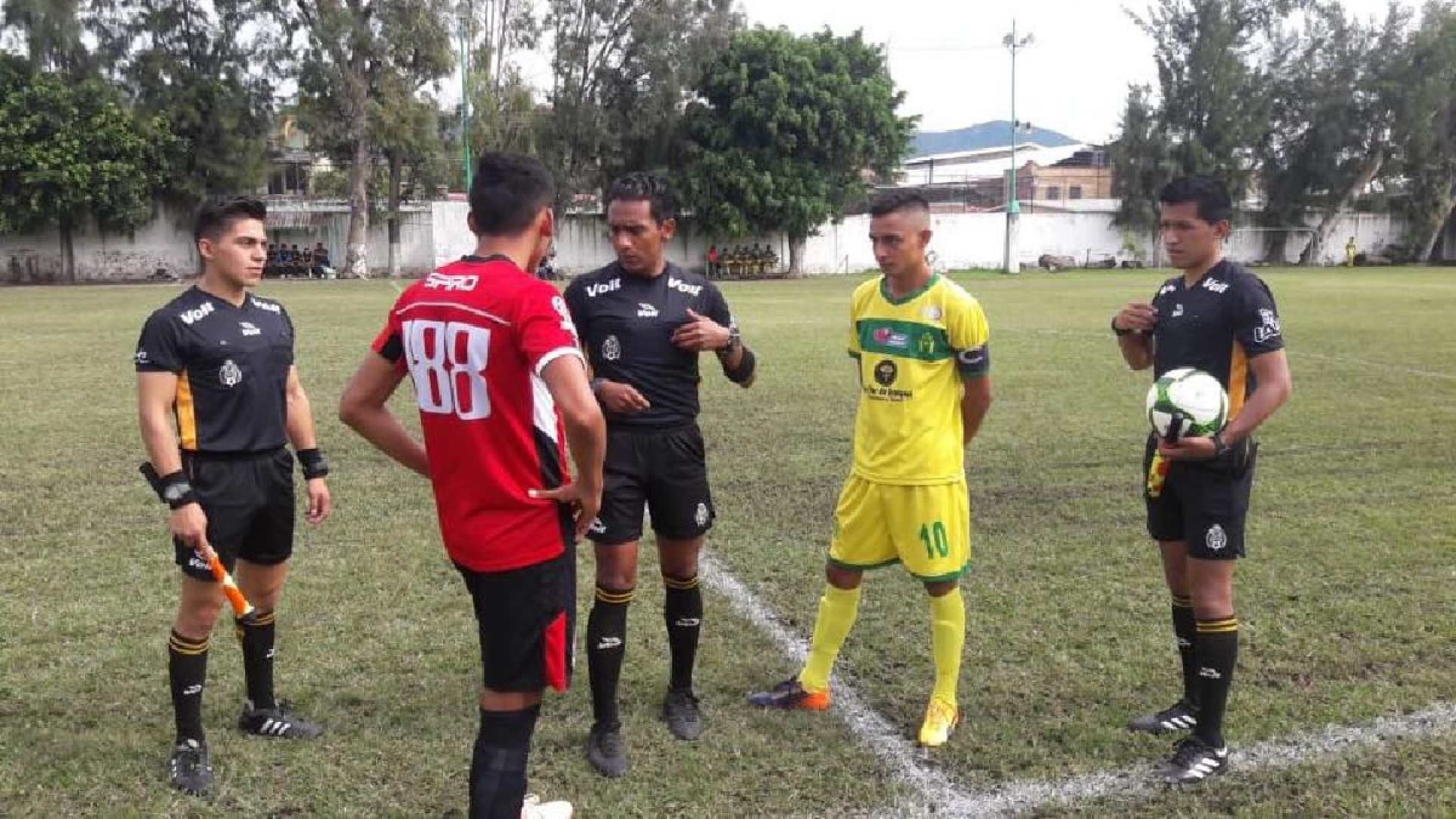 Alacranes Puente de Ixtla suma punto extra ante Lobos BUAP