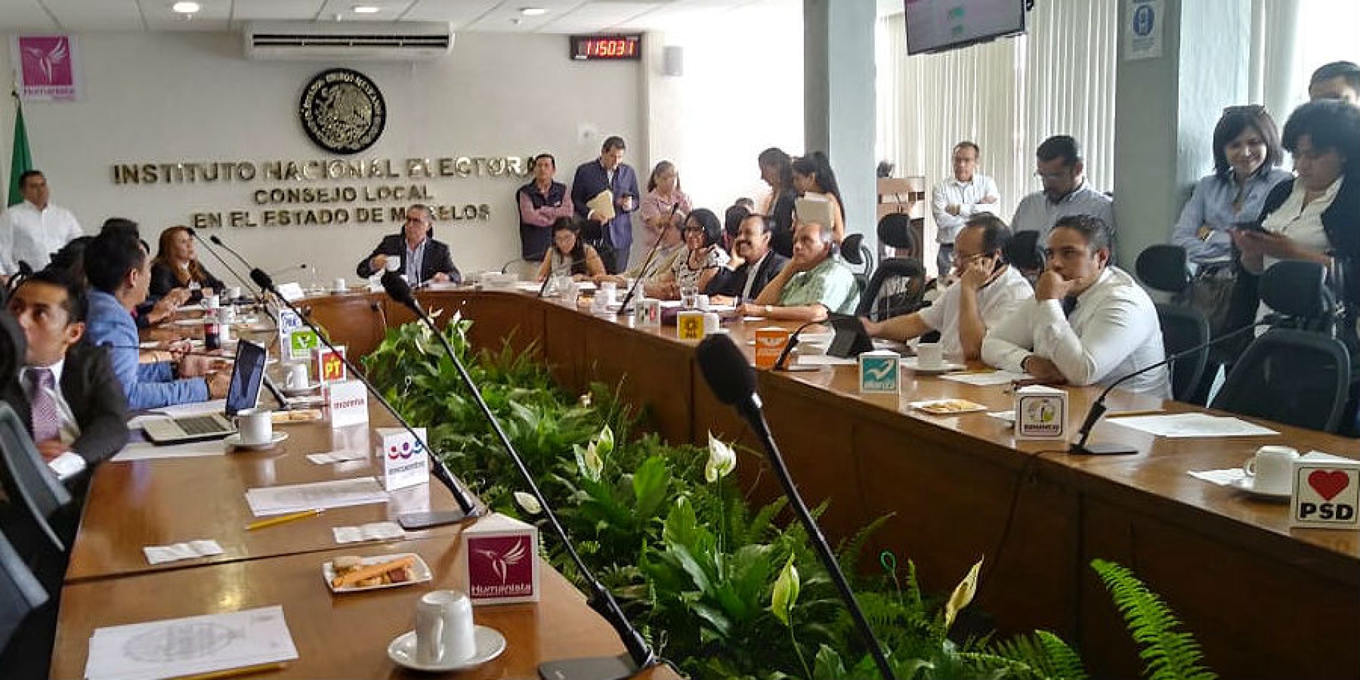 Entregaron constancias de mayoría a candidatos a senadores electos